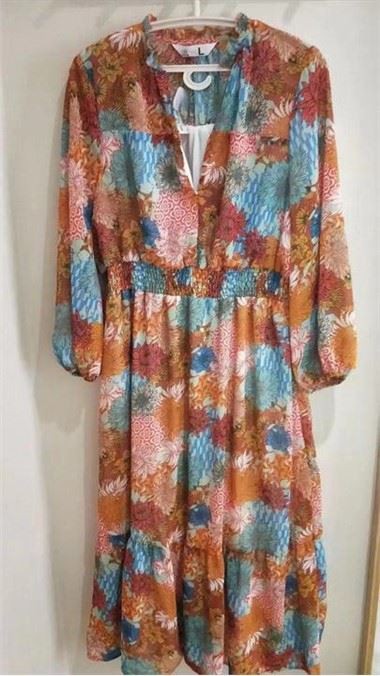 Dámske šaty s potlačou Midi